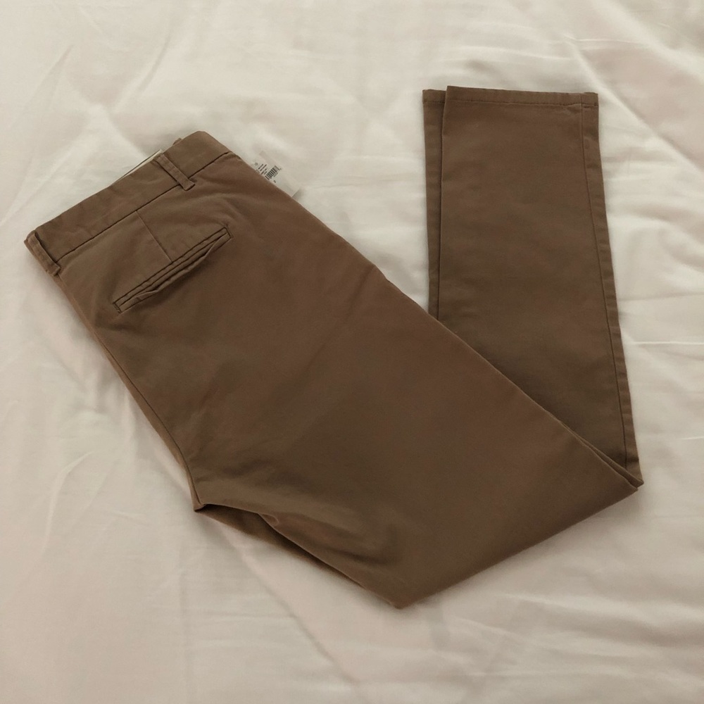 NWT Gap Skinny Crop Khaki Pants